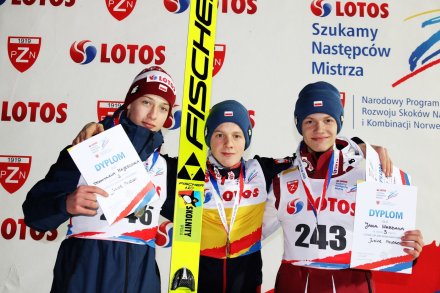 Podium w kategorii junior młodszy